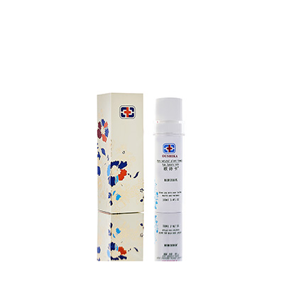 新荣会下雨的乳液